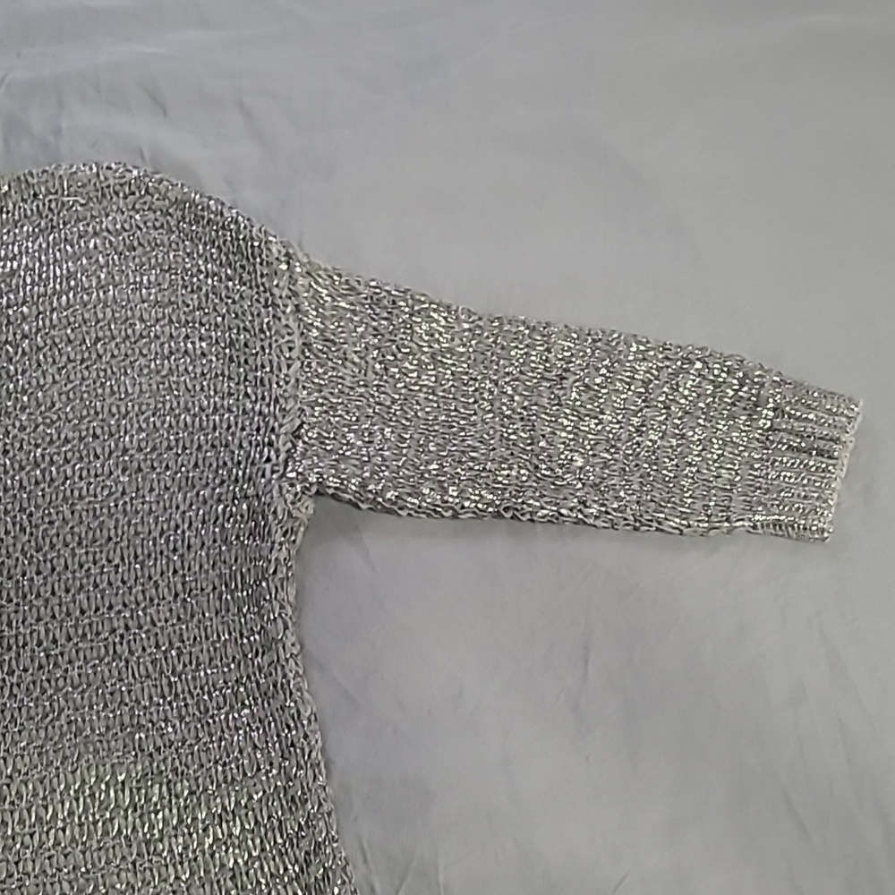 Sweater - Picture 3 of 4